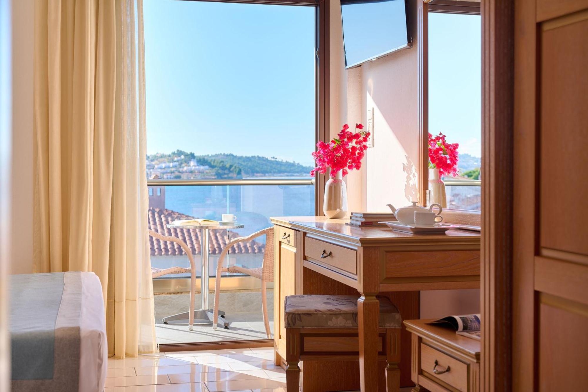 Evlogia Hotel Seafront And Anex By Greek Pride Fourka Exteriör bild